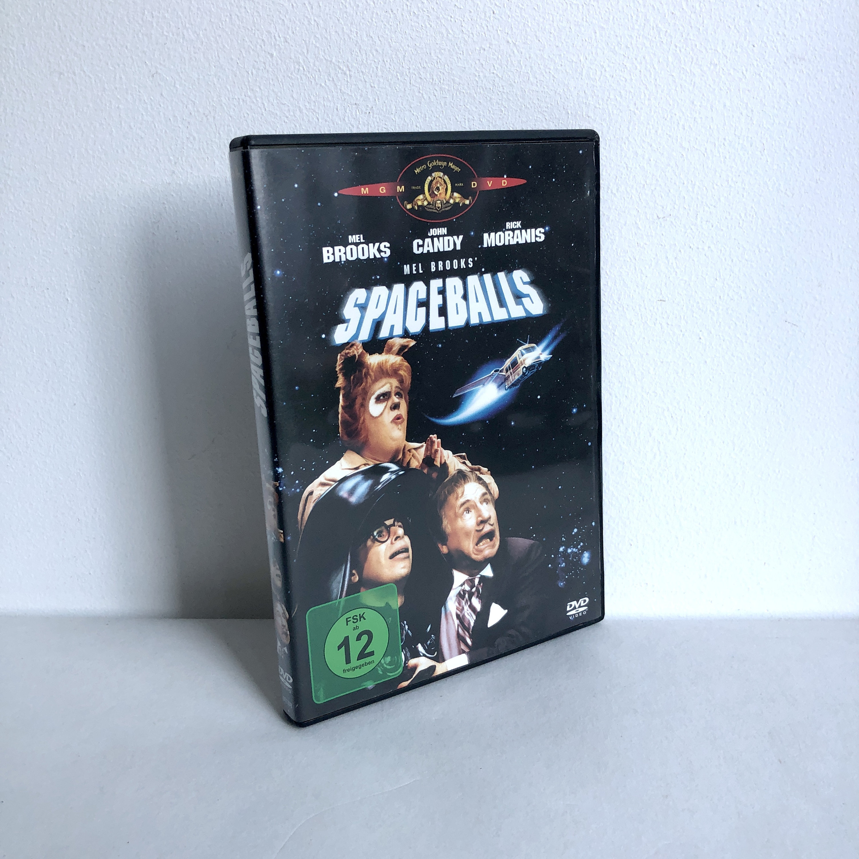 DVD 