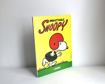 Snoopy, Peanuts, Volume 4 "Imbattable Snoopy", Dargaud, Charles M. Schulz, vintage comic book, hard cover, 1990