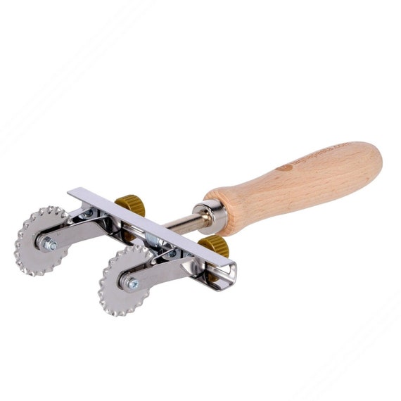 Adjustable Pasta Cutter With 2 Wheels in Stainless Steel Toothed and a  Wooden Handle Made in Italy 