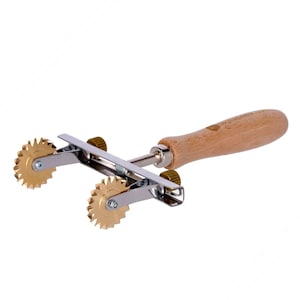 Brass pasta cutter wheel -Adjustable pasta cutter with 2 brass toothed blades - cutting Ravioli, Italian Pasta, Dumplings -  Made in Italy