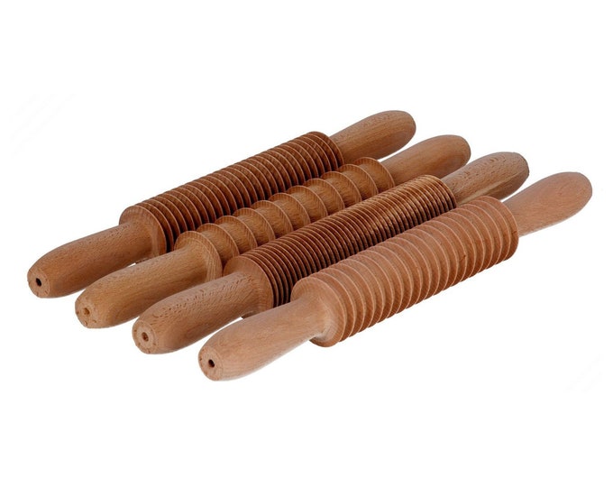 Kit of 4 cutter rolling pins in beech wood, perfect to cut handmade pasta - tagliatelle, pappardelle, tagliolini and spaghetti