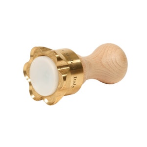Brass ravioli-cutting mold with automatic ejector with special flower-shape - Dimensions - 10,5 x 6 cm Ø | Made in Italy