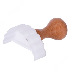 Half moon shaped food safe POM plastic stamp perfect for cutting handmade ravioli | Made in Italy