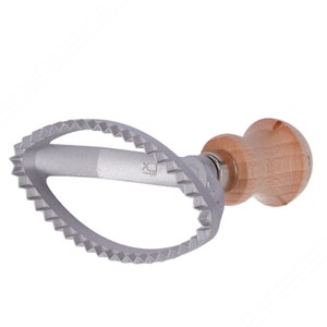 Ovaler Aluminiumstempel zum Schneiden von Ravioli – Durchmesser 105x50 mm - Für handgemachte Pasta | Hergestellt in Italien