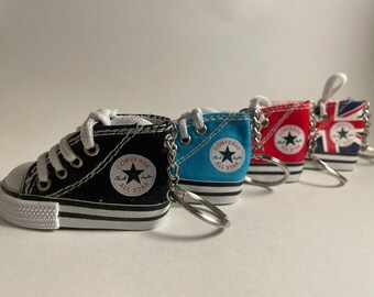 converse chuck taylor sneaker keychain