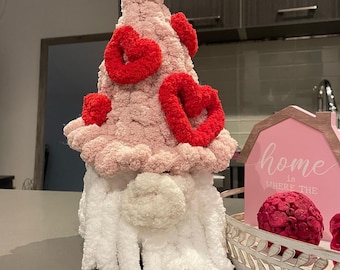Chunky Knit Valentine Gnome