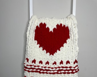 Valentines Chunky knitted blanket