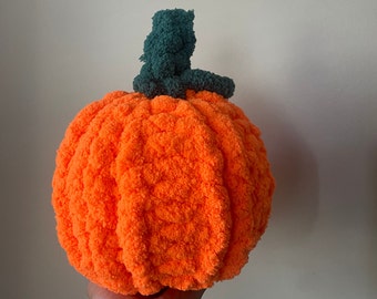 Chunky Knit Pumpkin