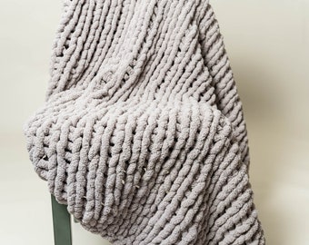 chunky knit blanket, knit blanket, chunky blanket, soft blanket, Chenille chunky blanket
