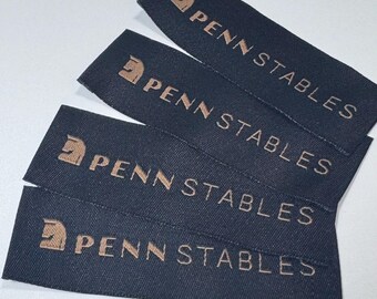 Etiquetas tejidas para camisetas / Etiquetas plegables en el centro / Etiquetas tejidas plegadas personalizadas / Etiquetas con logotipo / Etiquetas tejidas al por mayor