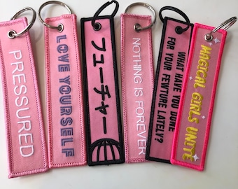 Etiqueta para llave con bordado personalizado / Etiqueta para jet personalizada / Llavero de equipo deportivo / Etiqueta para llave personalizada / Etiqueta para equipaje personalizada / Cualquier logotipo, personalizado en ambos lados