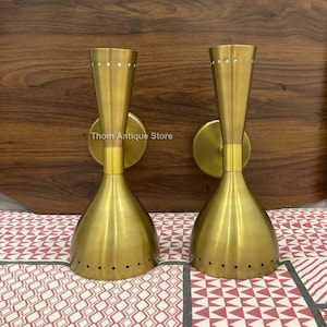 1950&#39;s Mid Century Brass Italian Diabolo Wall Sconce Light Fixture 2 Bulb Pair