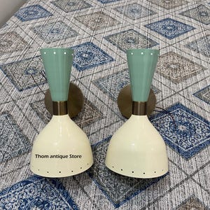1950's Italiaanse diabolo koperen wandkandelaar uit het midden van de eeuw groen-wit lichtarmatuur 2 paar lampen