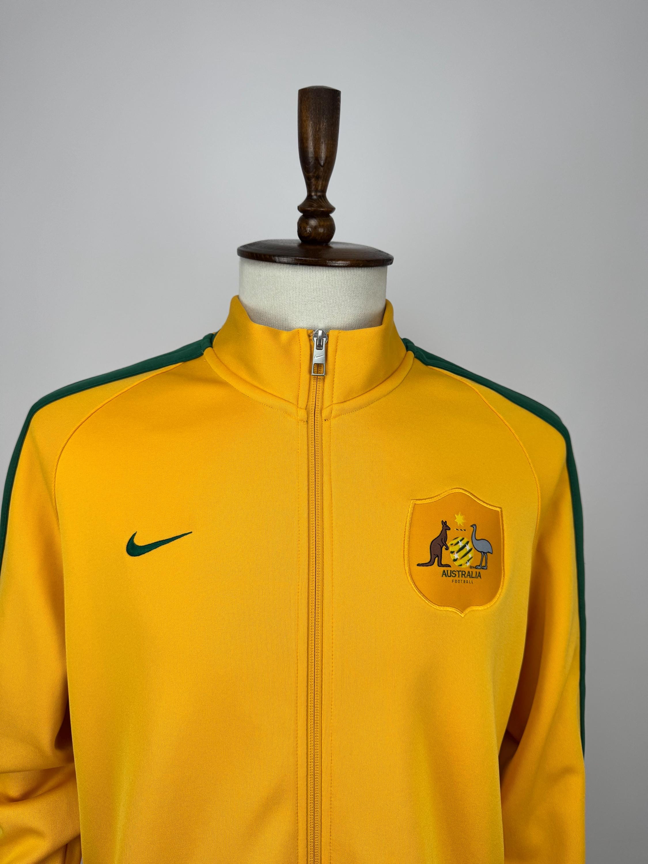 オーストラリア代表　ジャージ　 トラックジャケット　サッカー Nike Australia Socceroos Track Jacket Yellow Full Zip Football