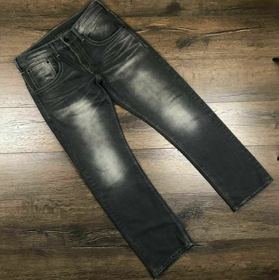 Best 25+ Deals for Mens Levi 504 Jeans | Poshmark