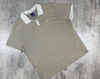 Men’s Vintage Nike TN Short Sleeve shirt size L