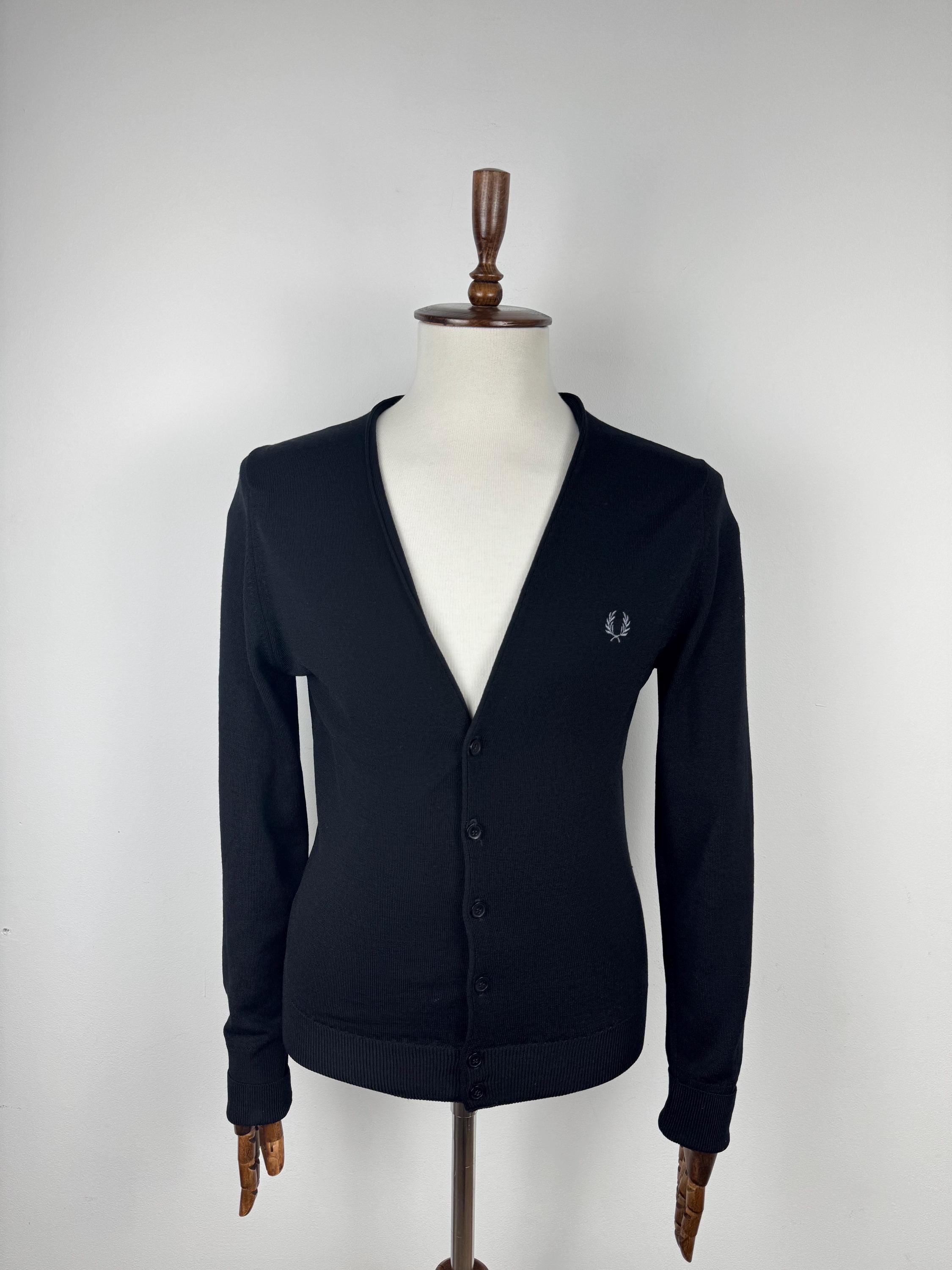 美品 FRED PERRY V-Neck Cardigan K V-Neck Cardigan - Black | Men's Knitwear | Jumpers