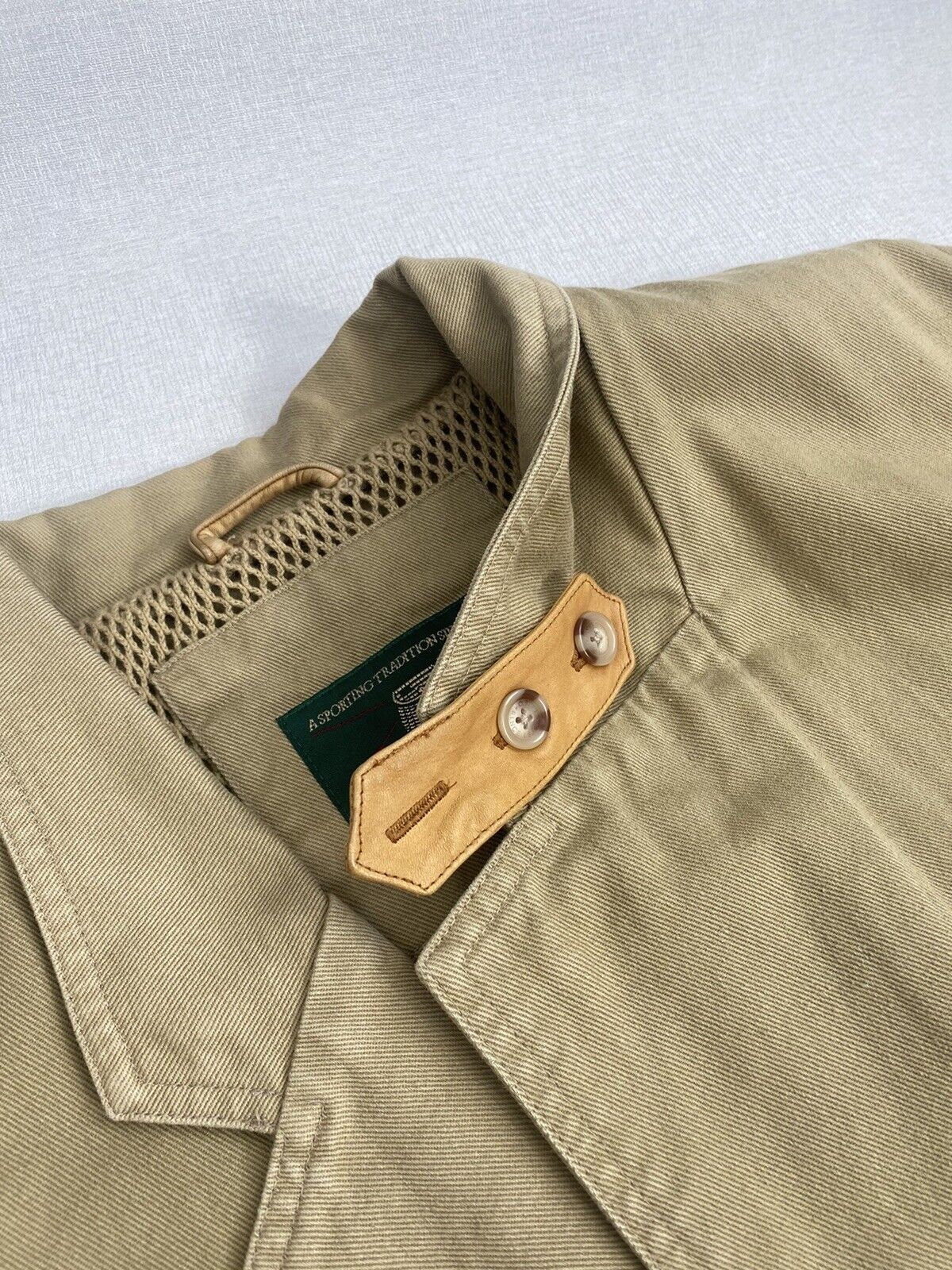 Orvis Fishing Tailored Jacket, Men's Size XL cotton Beige type Vintage Second Hand main image 0