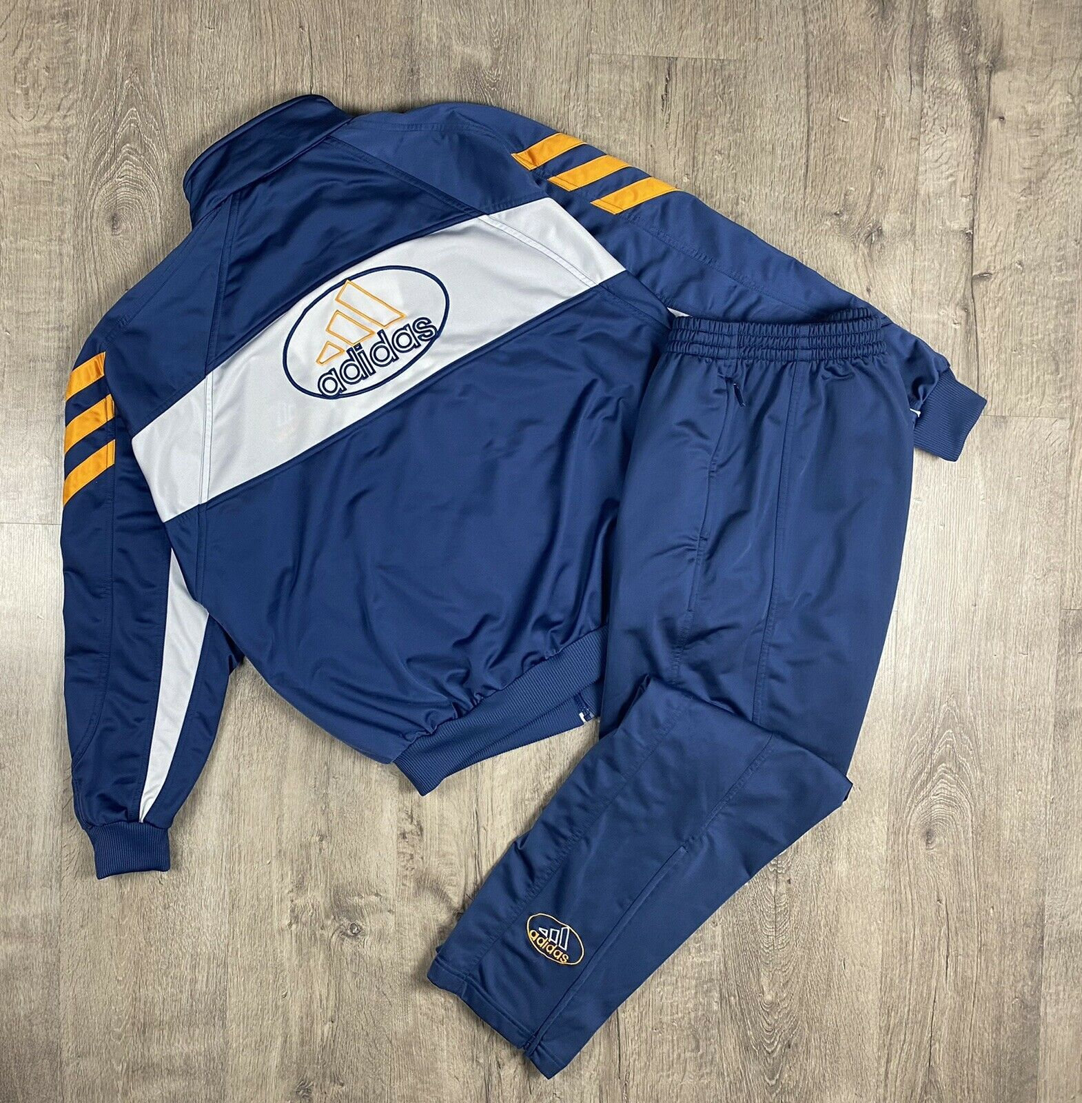 NIKE NBA WARRIORS ウィンドブレーカー