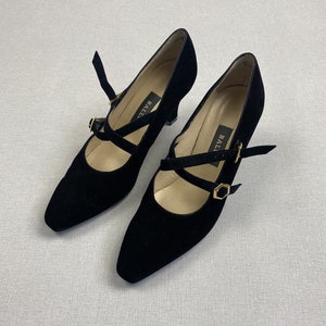 Sapatos femininos vintage Bally camurça preta tamanho 5 1/2