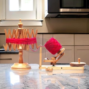 Large Yarn winder & swift yarn winder combo Hand Operated | Wooden Ball winder Knitter&#39;s Gifts Handmade Skein winder for Knitting Crocheting