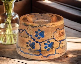 Urna de madeira personalizada para animais de estimação com pegadas de patas