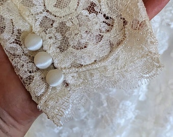 Vintage Bridal Gown Wedding Dress