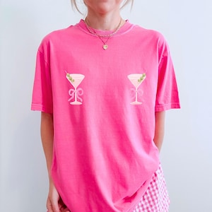 Extra Dirty Martini Nips Top Women&#39;s Baby Tee Martini Tshirt Funny Bachelorette Party Tini Shirts for Girl&#39;s Team Shirts Comfort Colors