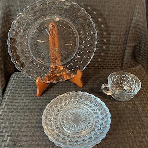 Anchor Hocking Bubble Sapphire Blue Depression Glass Bread / Dinner Plate Cup