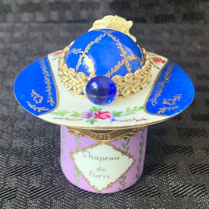Limoges Peint Main Hat Chapeau de Paris Trinket / Pill Box France