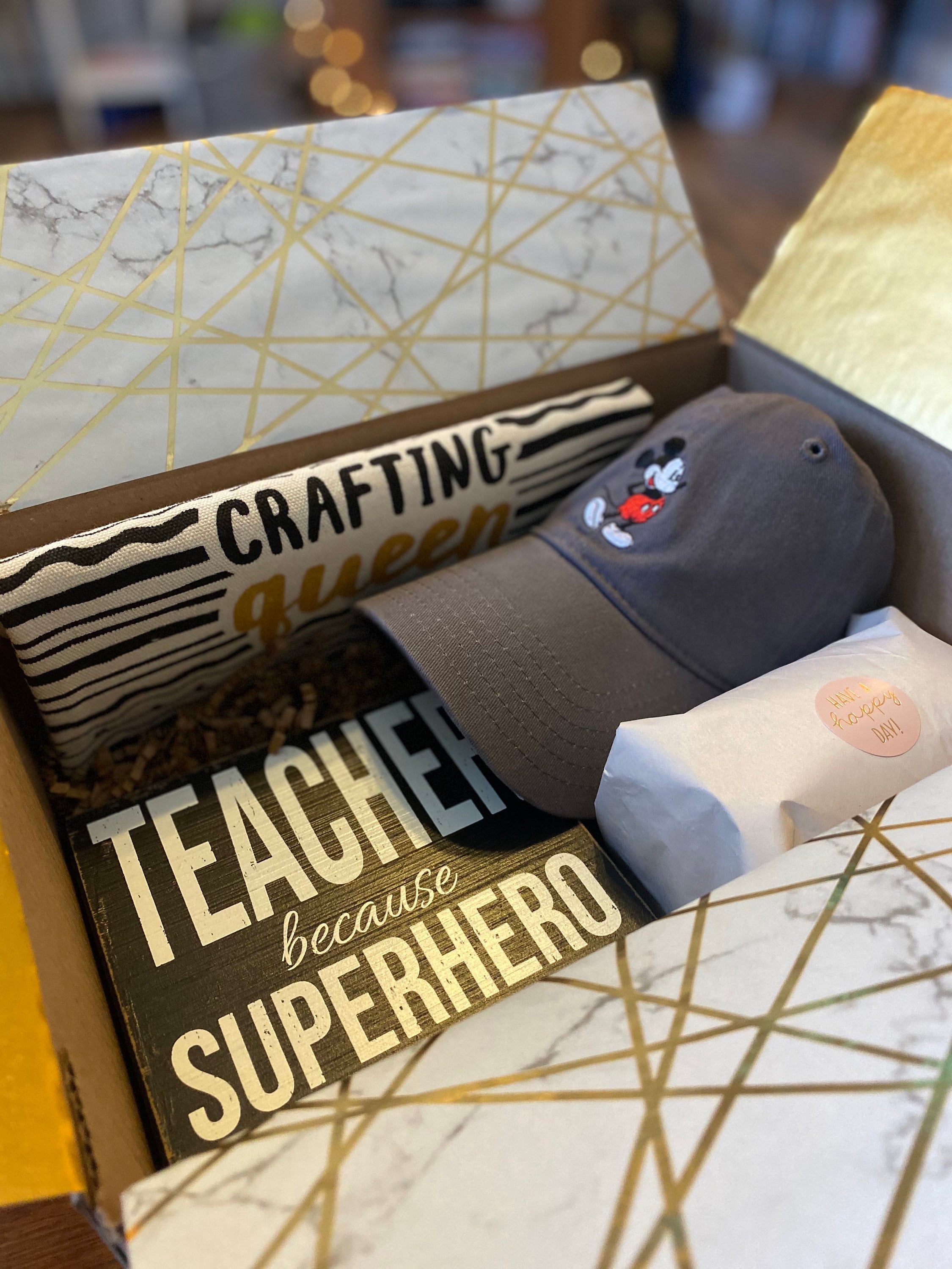 Streamer'S Surprise: Mystery Gift - 9d7onrh