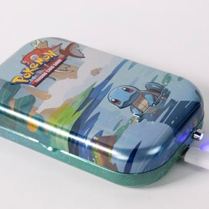Banco de energía de lata Squirtle de 9300 mAh, cargador de teléfono, regalo para niños, energía de respaldo, 33 vatios por hora, regalo de viaje, Pokémon, Kanto