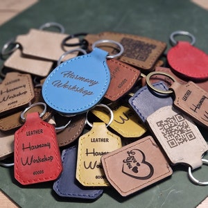 Personalized Leather Keychain, Monogrammed Leather Keychain, Handmane Keychain with logo and QR code, Business keychain, Personalized gift
