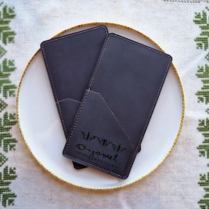 Custom Leather Restaurant Check Presenter: Personalized Server Book with Logo for Cafe, Bar & Dining