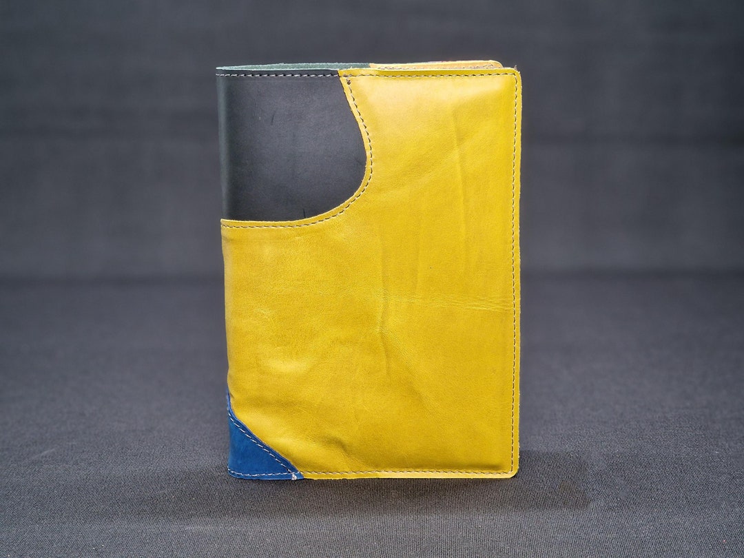 Personalized A5 Leather Travel Journal Cover With Pen Holder ...