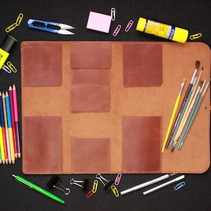 Leder-Bleistift-Rolle - Geschenke für Maler, Werkzeugrolle, Bleistift-Etui, Künstler Rolle, personalisierte Werkzeuge rollen, Pinsel Fall, Künstler rollen
