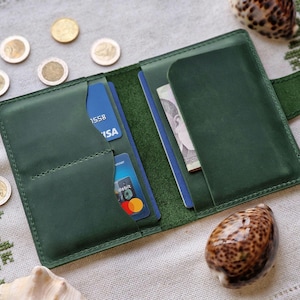 Passport Wallet Gift For Boyfriend,Christmas Gift Husband,Passport Cover Personalized Gift For Him Men, Leather Passport Holder Gift For Dad