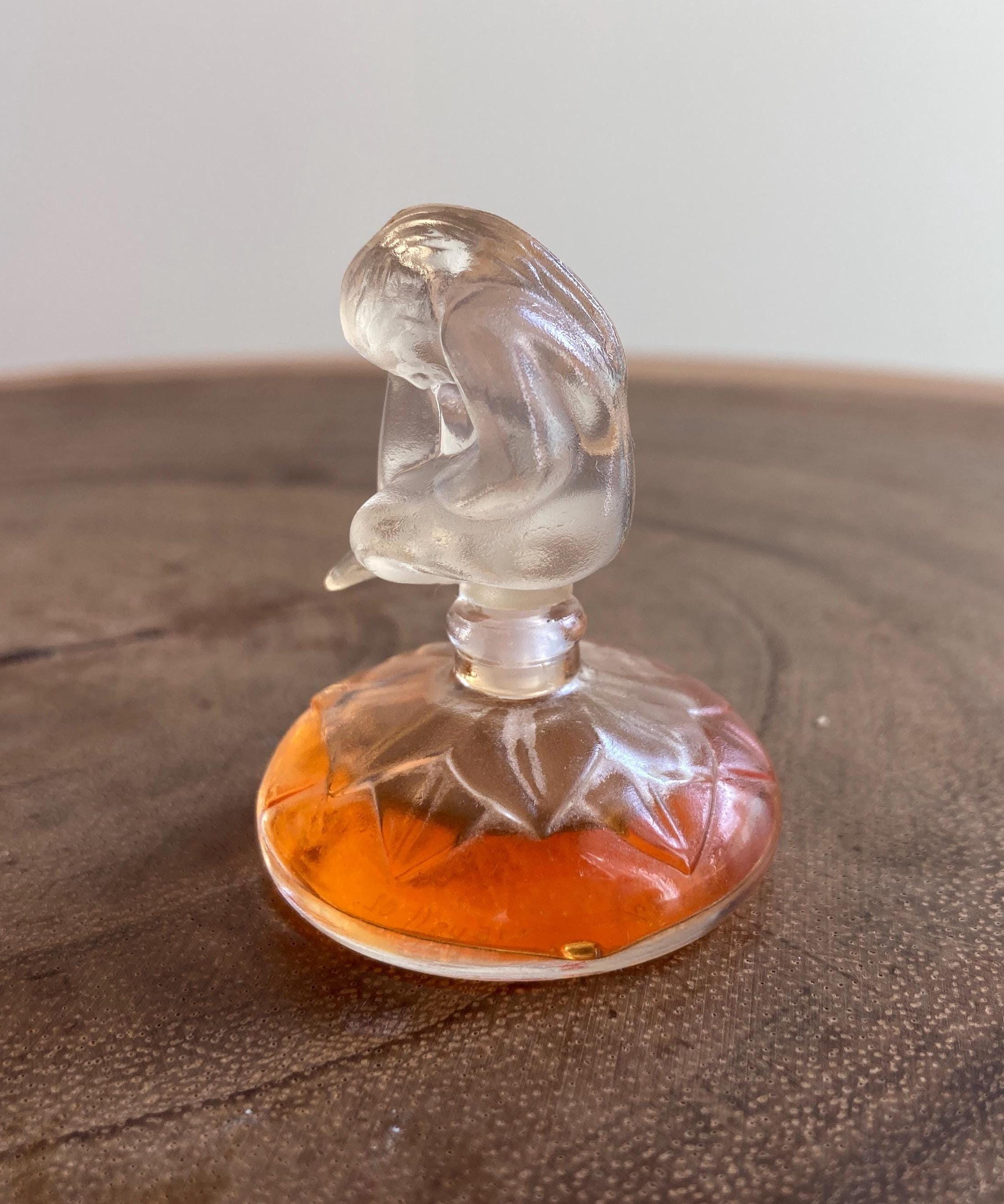 LALIQUE Mini Perfume LE NU Bottle Limited Edition ***discontinued