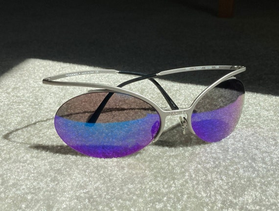 Deluxe Vintage Chanel Sunglasses ***rare, Mint Condition  display picture 1
