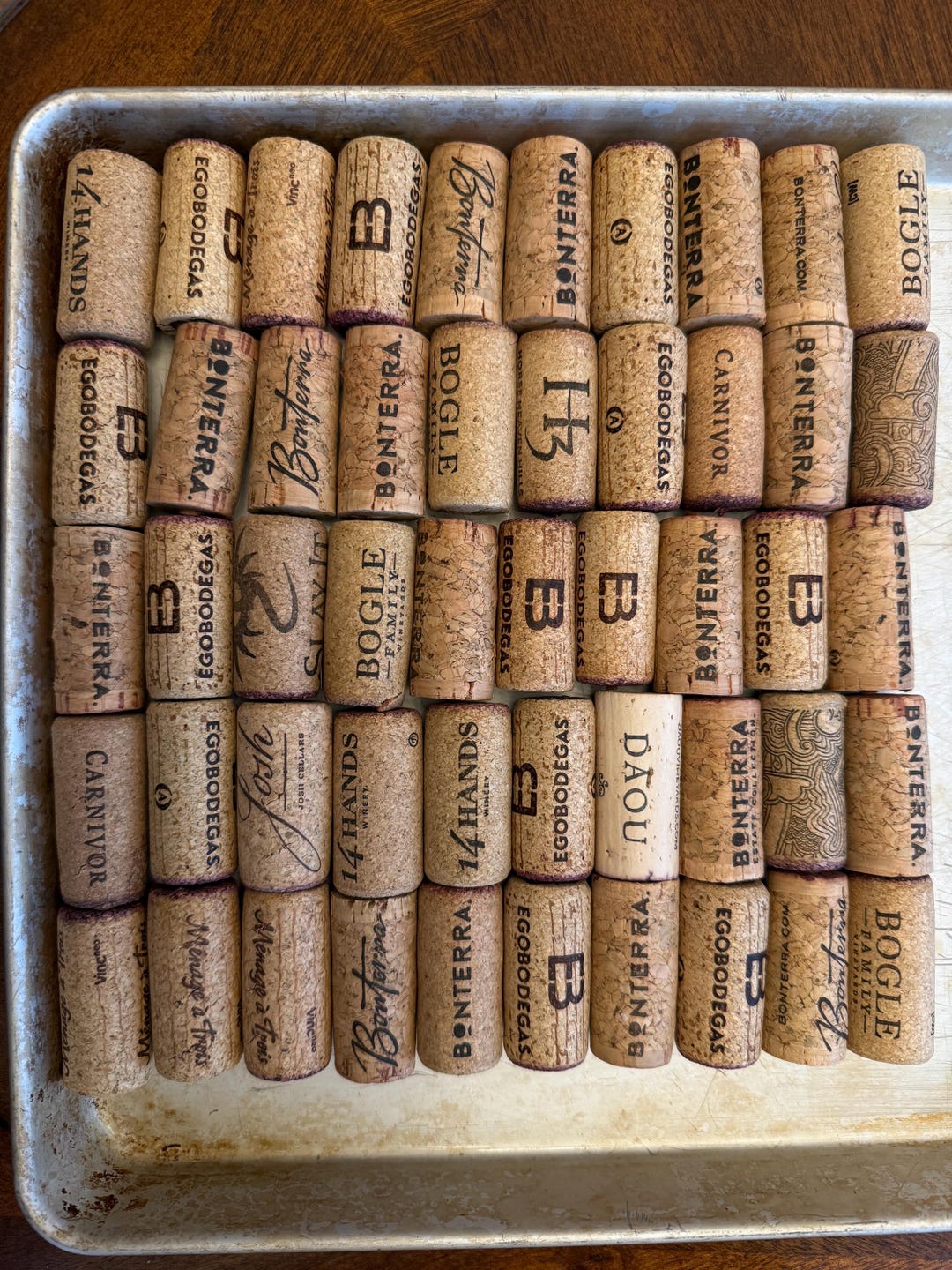 Assorted Wine Corks: Natural/real Wine Corks or Synthetic/silicone ...