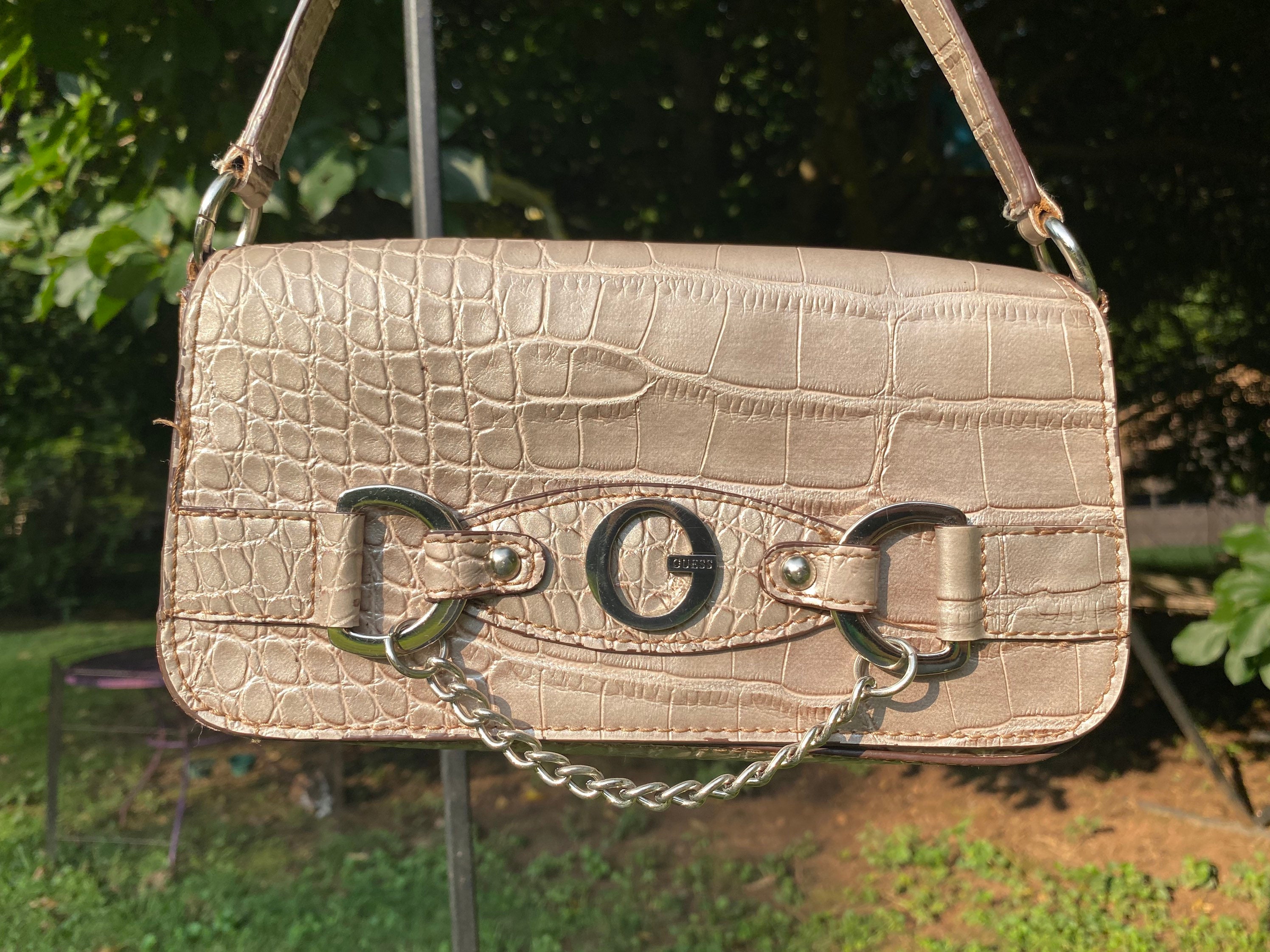 guess vikky tote rosewood