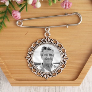Groom&#39;s Memorial Pin,  Bouquet Charm, In Memory Photo Lapel Pin, Boutonniere memorial charm, Bridal Bouquet Pin, Shop Canada