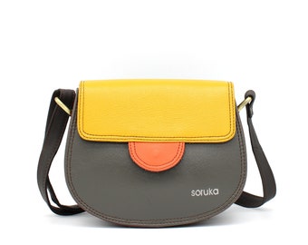 KEAKIA Black Flamingos Round Crossbody Bag Shoulder Sling Bag Handbag Purse Satchel Shoulder Bag for Kids Women KEAKIA Black Flamingos Round Crossbody Bag Shoulder Sling Bag Handbag Purse Satchel Shoulder Bag for Kids Women