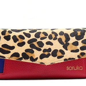 Cartera de cuero · Cartera de cuero reciclado para mujer hecha a mano · Tarjetero suave con compartimento con cremallera · Regalo para ella