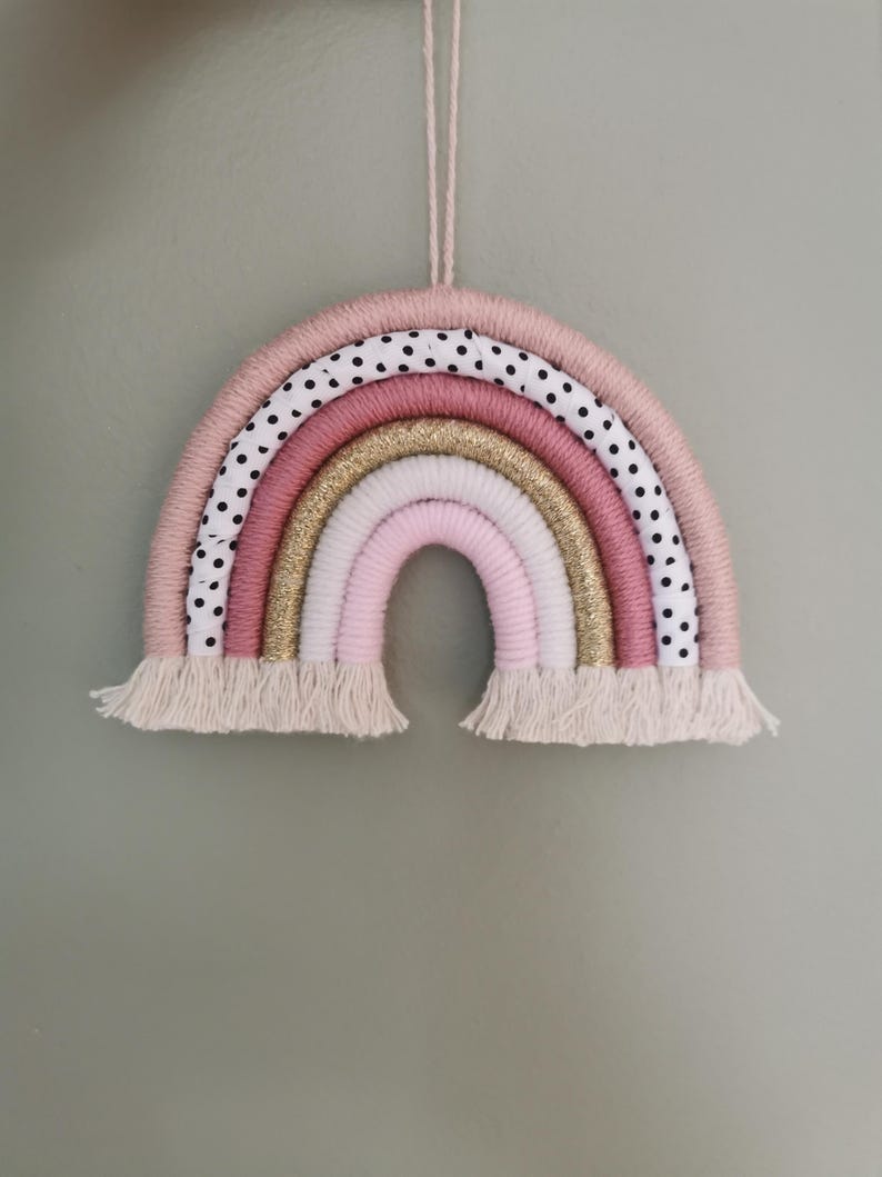 Macrame Rainbow Wall Hanging, Pink Nursery Decor, Girls Bedroom Wall Art, Boho Shelf Decoration, Baby Shower Gift imagem 7