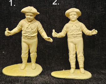 Figurine Rusty Screen Gems 1955 - Marx toys - 2 disponibles, vendus individuellement - Mini taille 1,7 po. de haut - Tin Tin Master of Rin - Acteur Lee Aakers