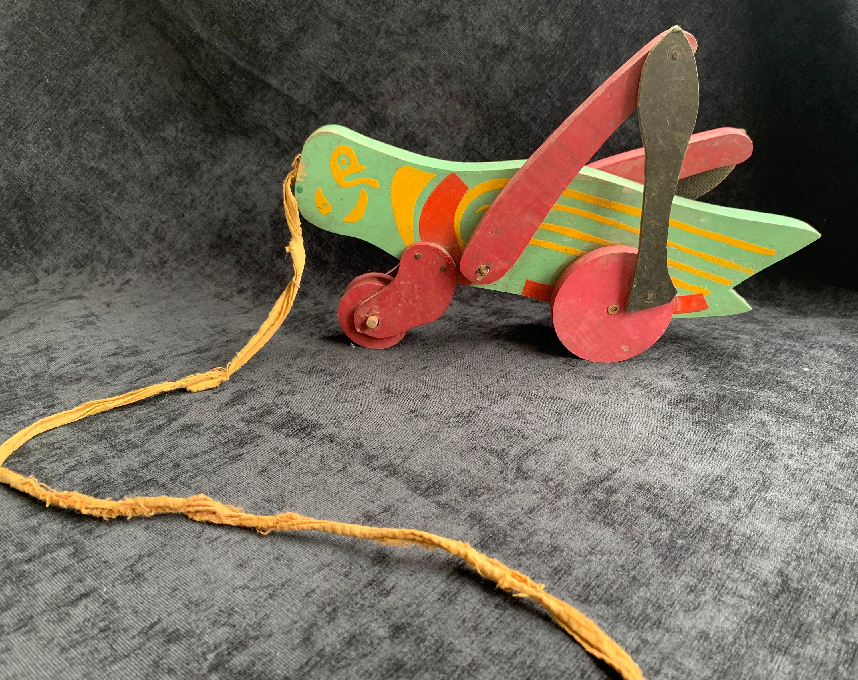 1940’s Wooden Grasshopper Pull Toy With Original String - Etsy
