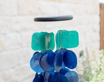 Coastal Wind Chime Garden Decoration Beach House Accent Piece Capiz Shell Blue Green Windchime Outdoor Patio Decor Melodic Mobile Sunlight
