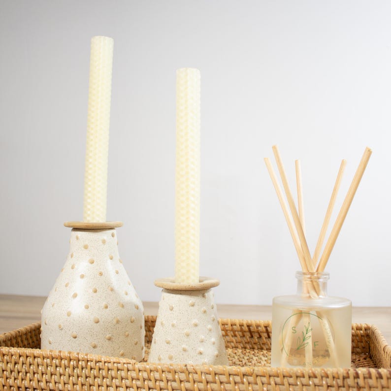 Solange & Frances Beeswax Taper Candles - Thumbnail 5