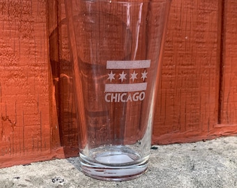 Chicago Flag Etched Pint Glass